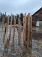 Kastanie Staketenzaun Dolomit 150/180 cm hoch, 5m-Rolle, Lattabstand ca 4-6cm