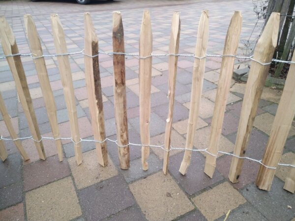 Proline Staketenzaun Kastanie 60 cm hoch, 10m-Rolle, Lattabstand ca 4-6cm