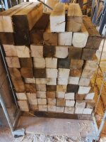 Vierkantpfosten Kastanie 60cm Länge 60cm 8x8, grau