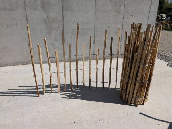 Kastanie Staketenzaun Dolomit 80/120 cm hoch, 10m-Rolle, Lattabstand ca 8-10cm