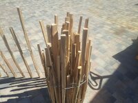 Kastanie Staketenzaun Dolomit 70/110 cm hoch, 10m-Rolle, Lattabstand ca 8-10cm