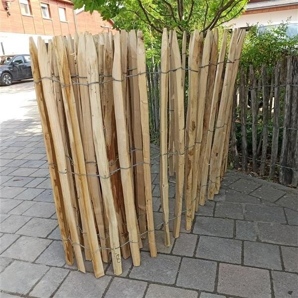 Proline Staketenzaun Kastanie 100 cm hoch, 10m-Rolle, Lattabstand ca 4-6cm