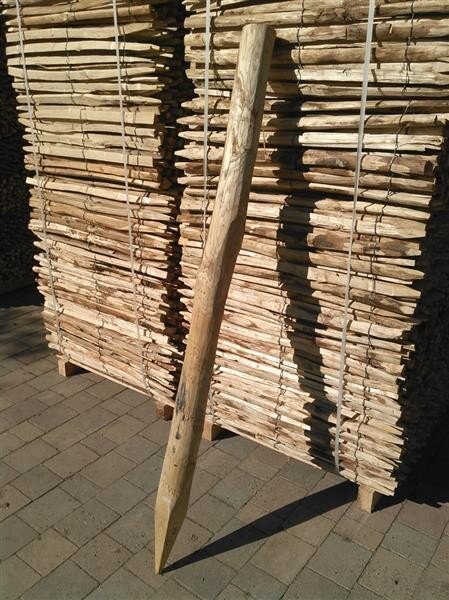 Zaunpfahl Kastanie Höhe 200 cm rund, z.B. Torpfahl, Durchmesser 10-12cm mit Spitze