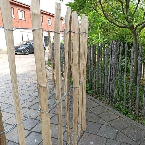 Proline Staketenzaun Kastanie 100 cm hoch, 10m-Rolle, Lattabstand ca 8-10cm